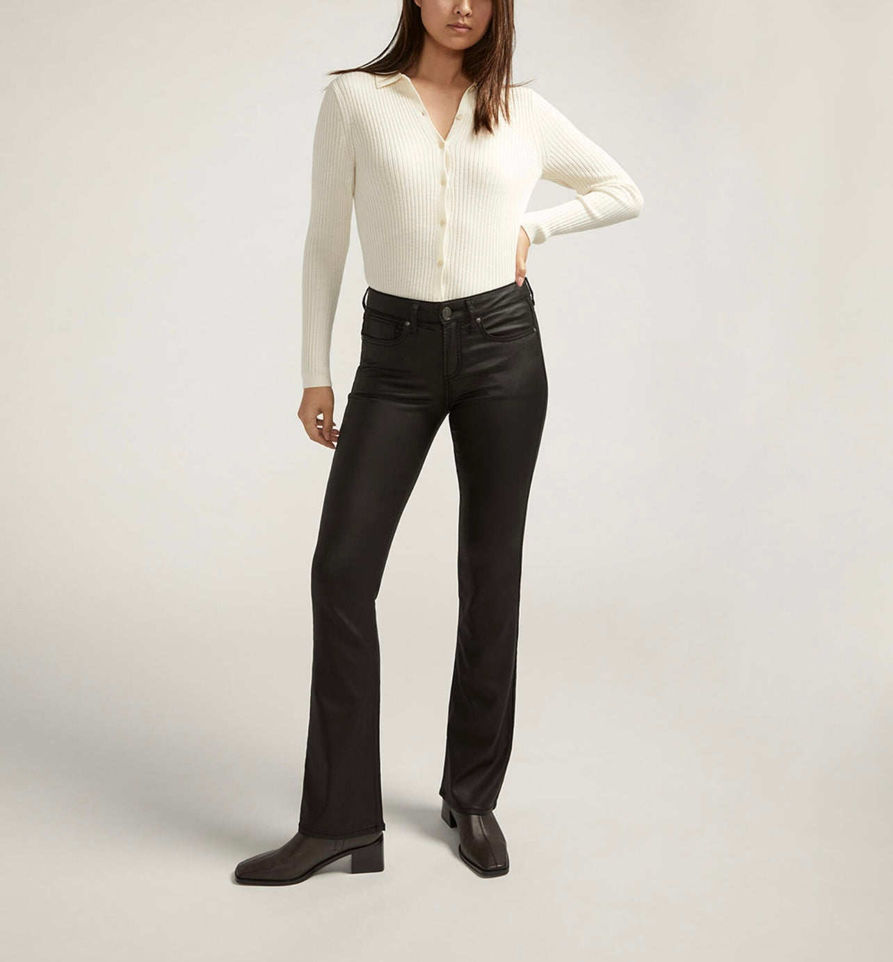 Suki pantalon effet cuir, curvy fit jambe semi-évasée (slimboot) 33 pouces