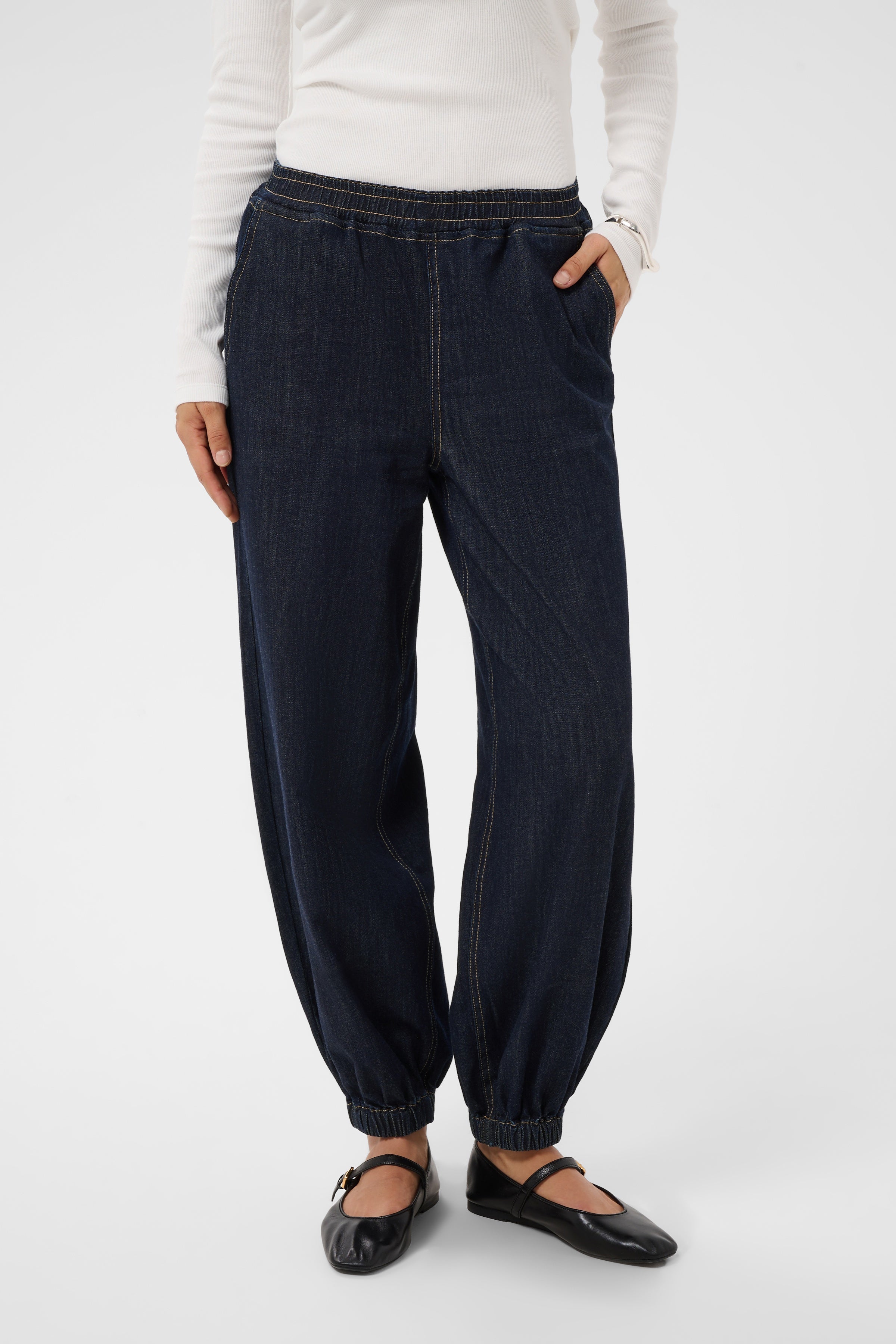 Jogger en denim bleu foncé