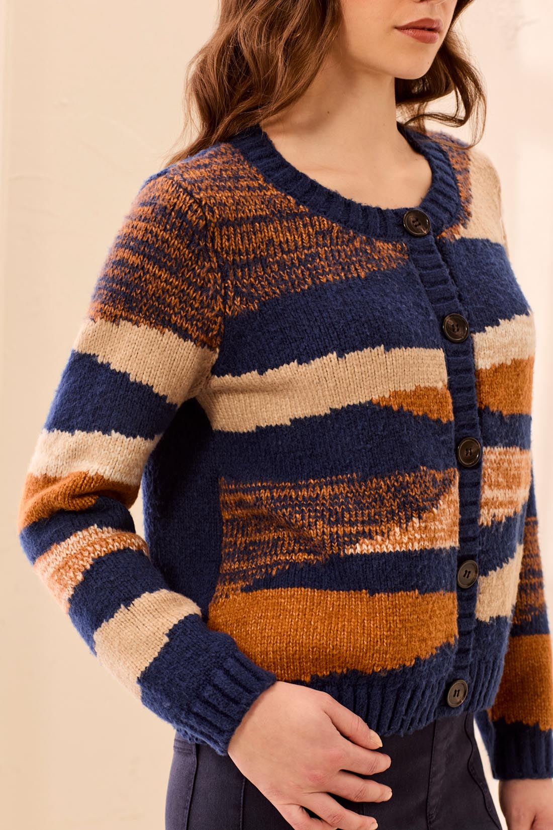 Cardigan rayé boutonné