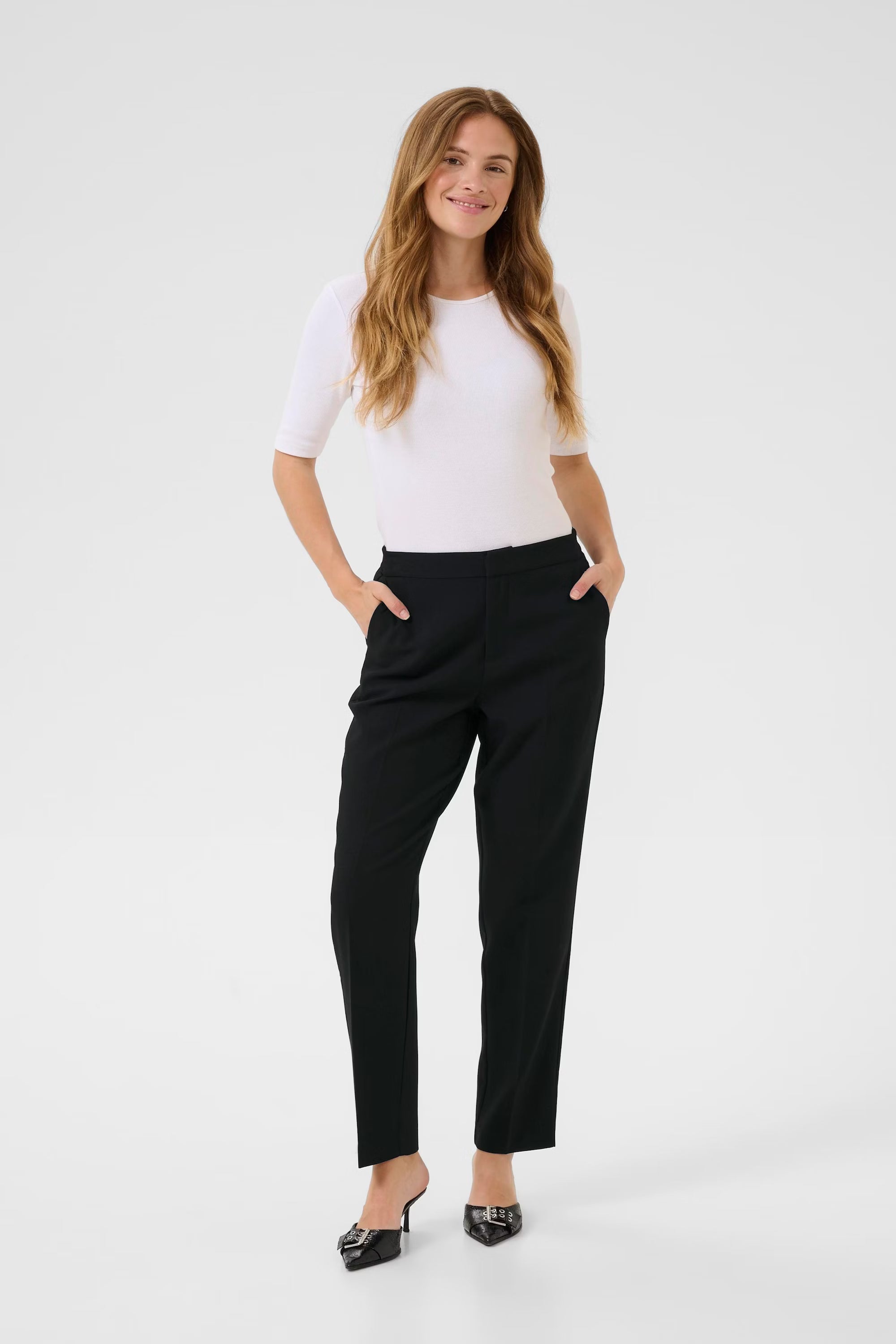 Hella Pantalon coupe droite, taille mi-haute