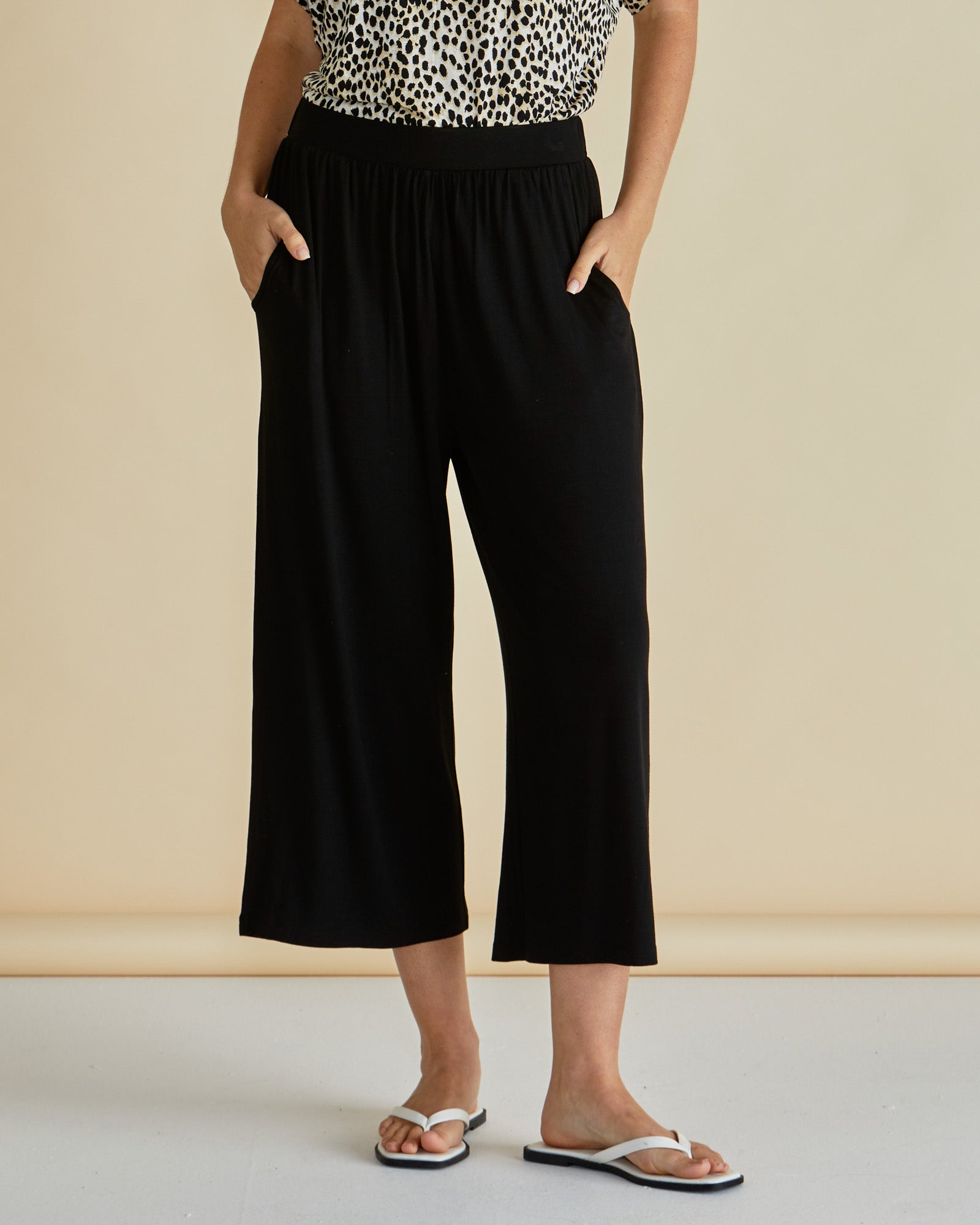 Betty Basics - BB1108-BLA - Black