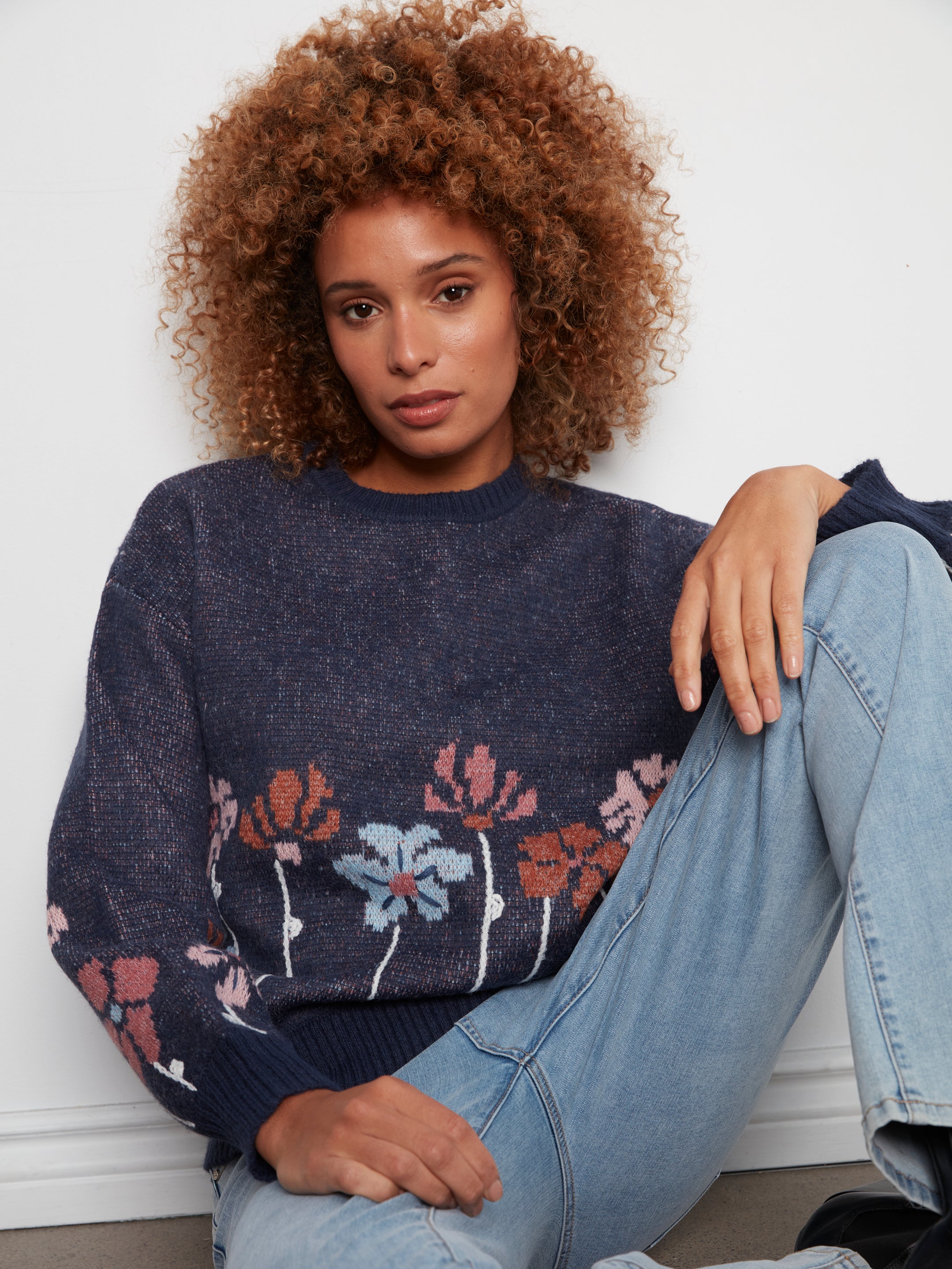 Chandail jacquard floral en bleu chiné