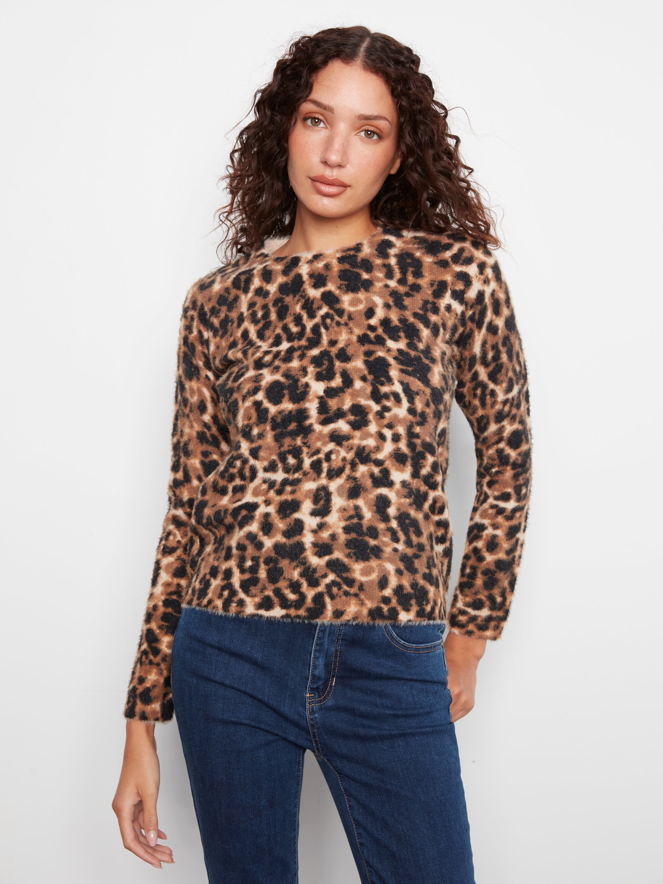 Pull duveteux à imprimé guépard