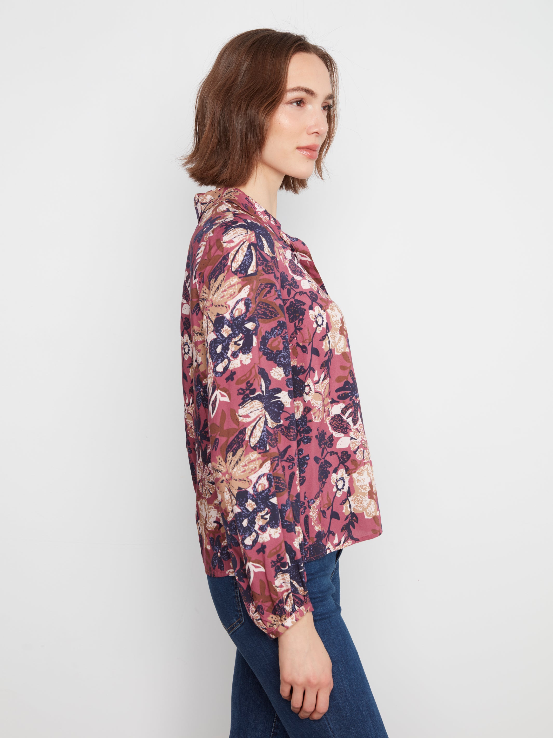 Blouse florale à col en V prune