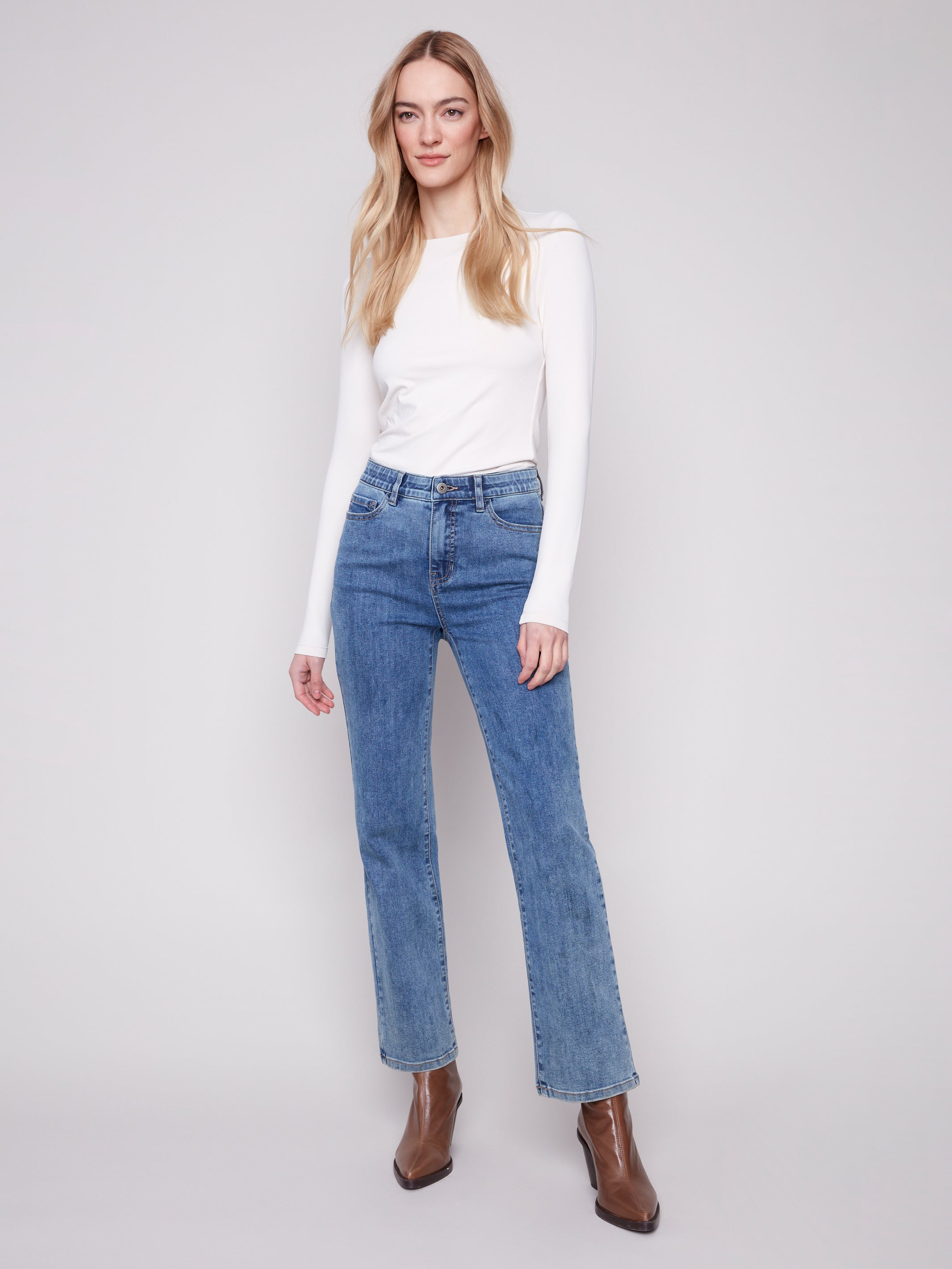 Chandail Charlotte jambes droite