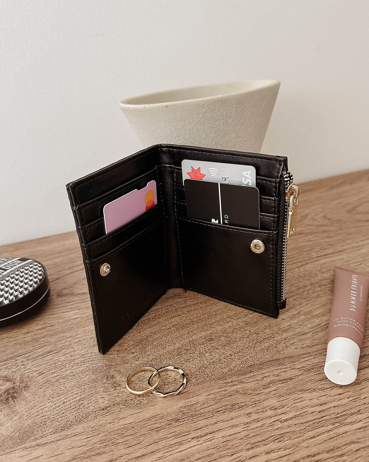 Portefeuille compact tressé Lily