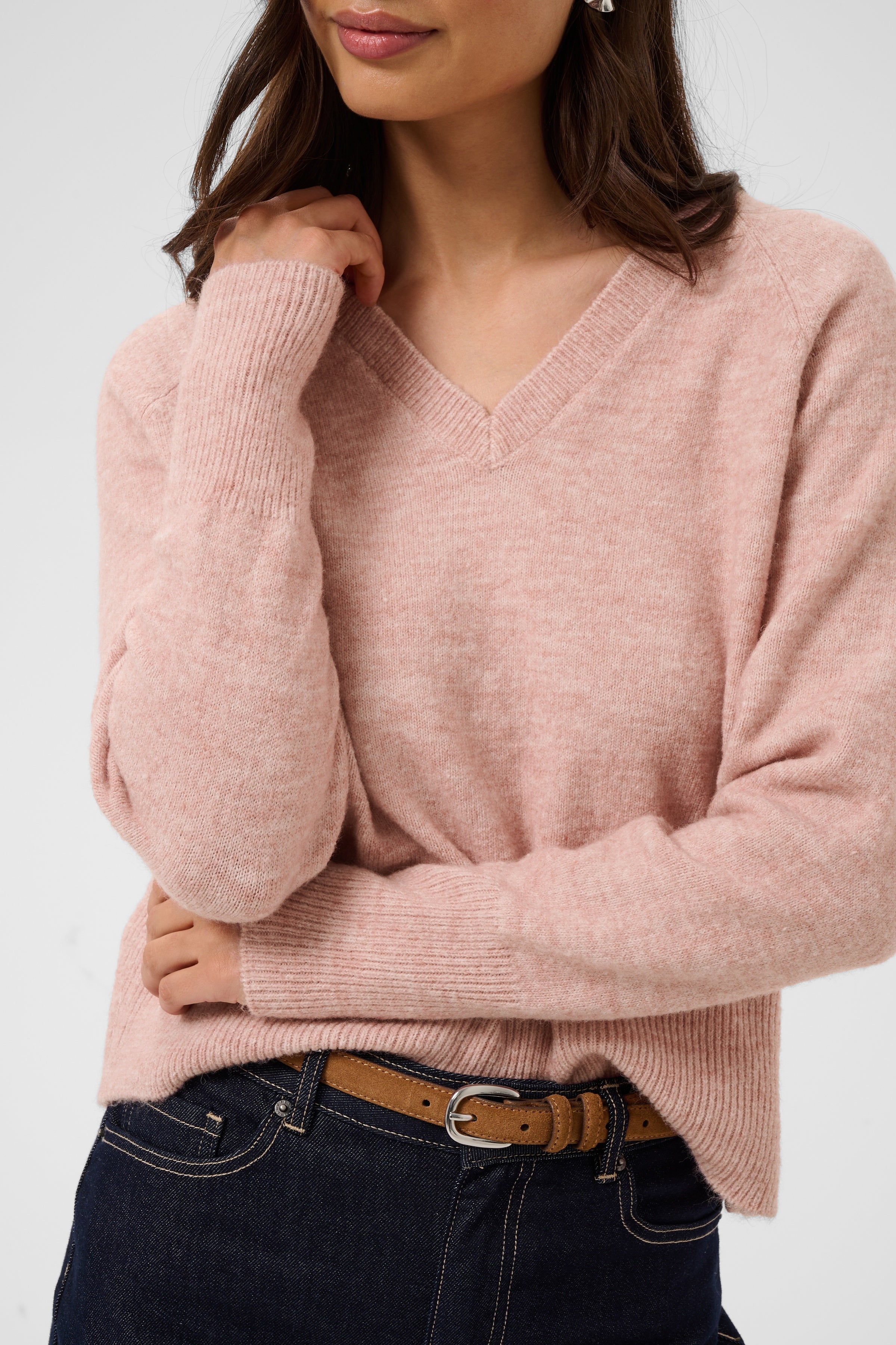 Pull à col en V mauve rosé