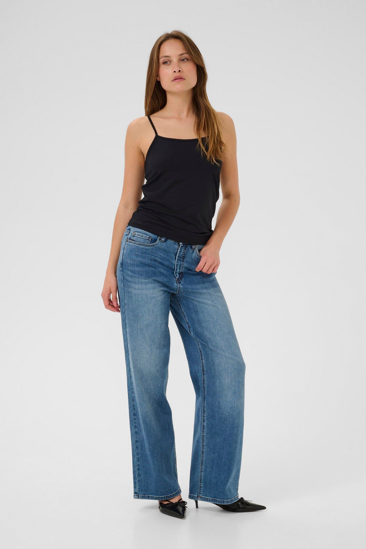 Camisole noire épurée KAarina