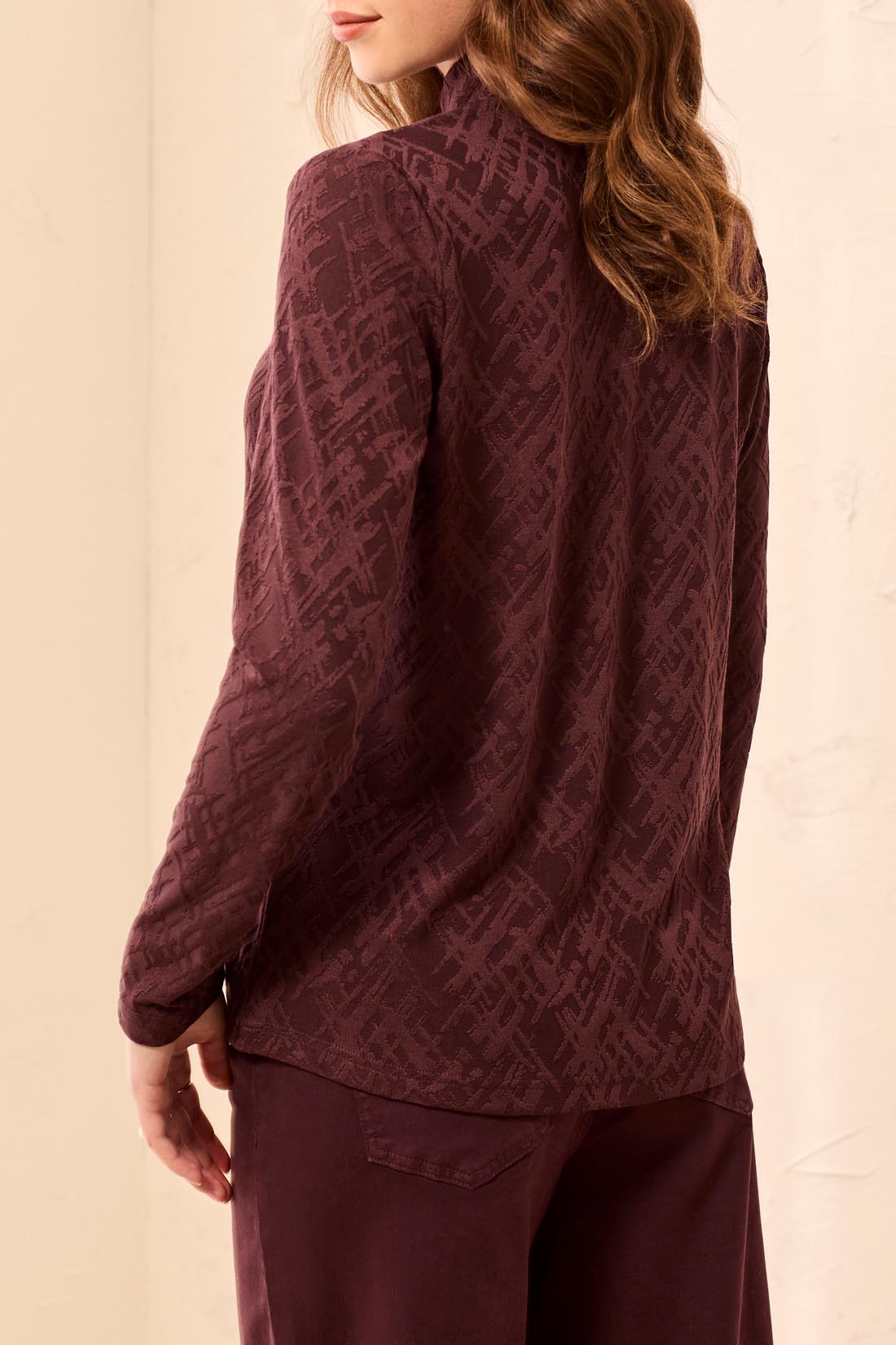 Pull à col montant en jacquard prune