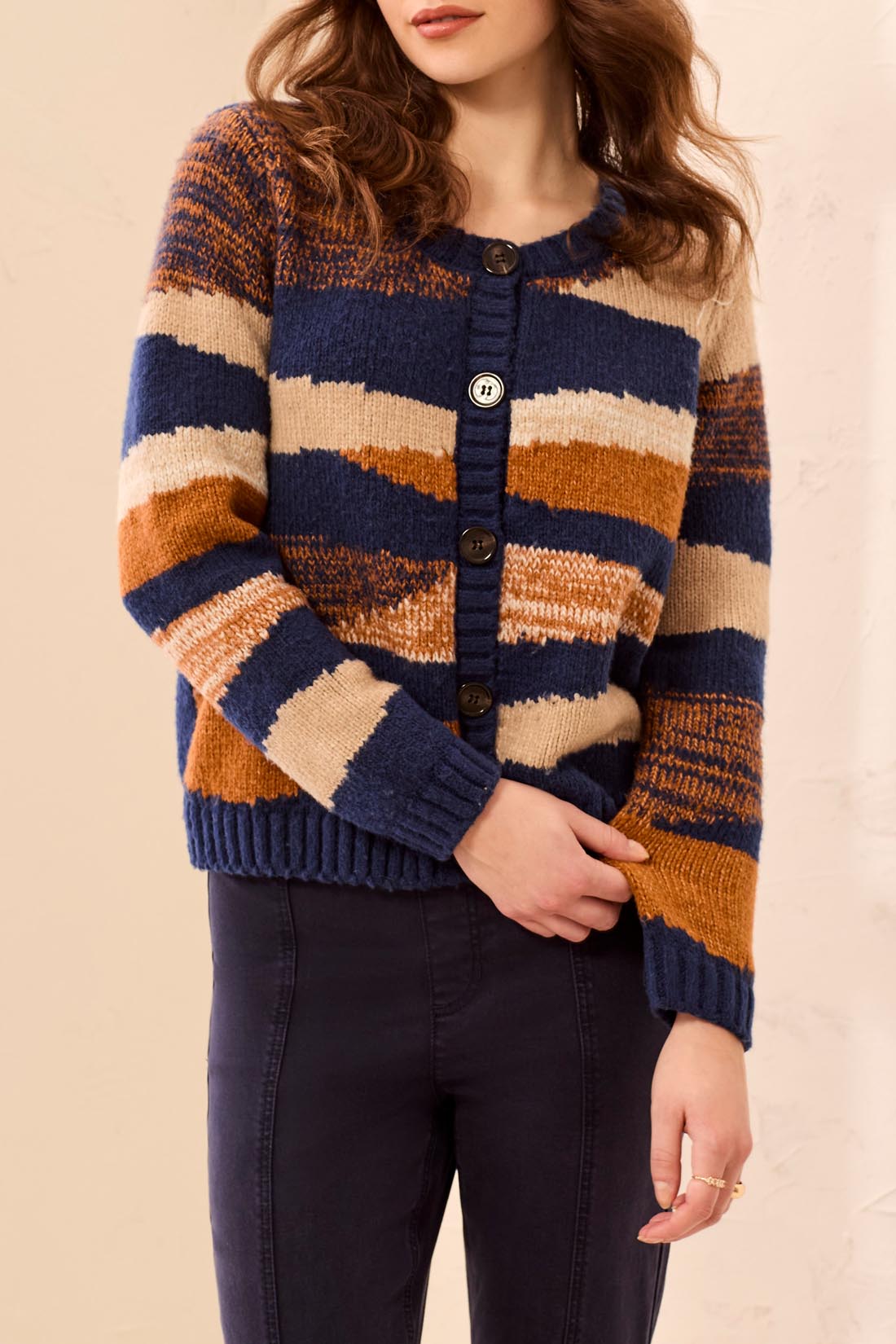 Cardigan rayé boutonné