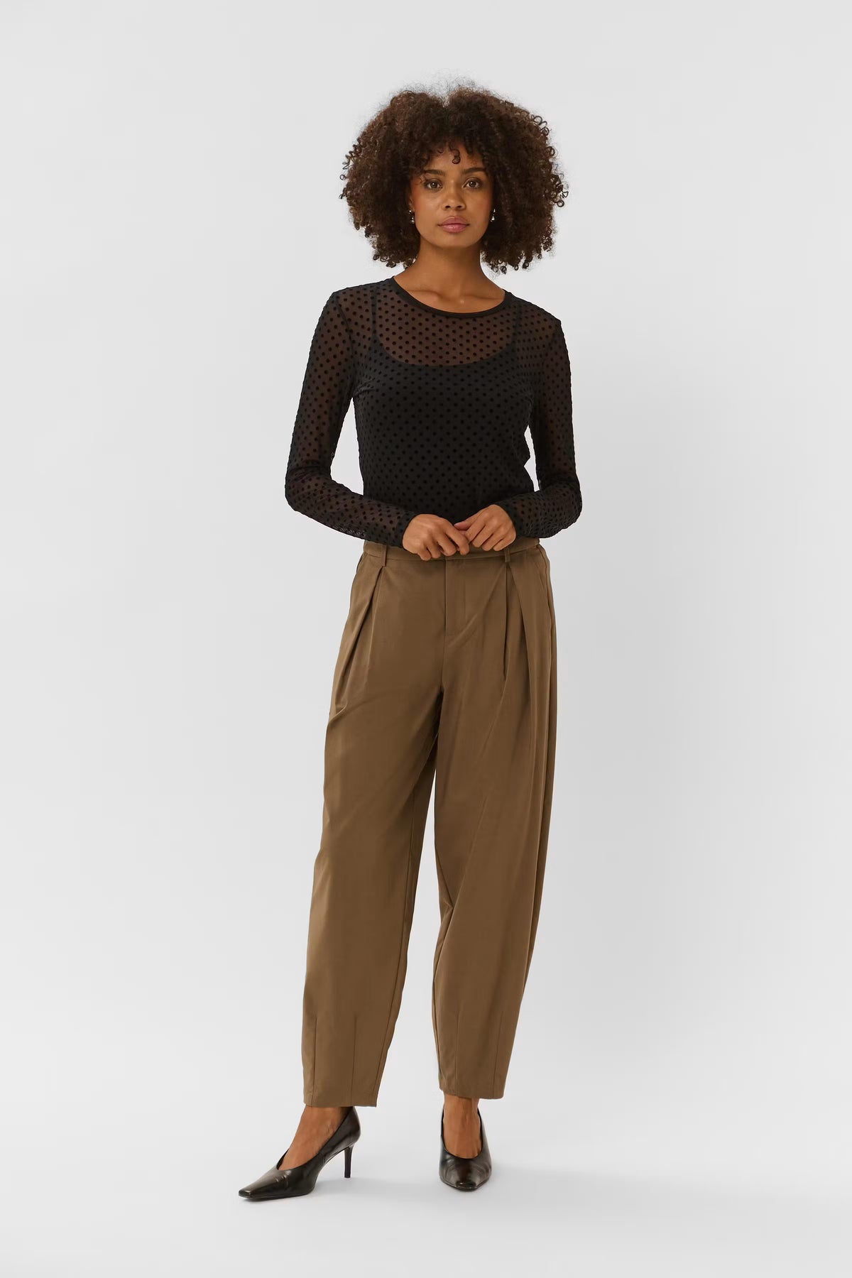 Haut en maille à pois noir CUlaya