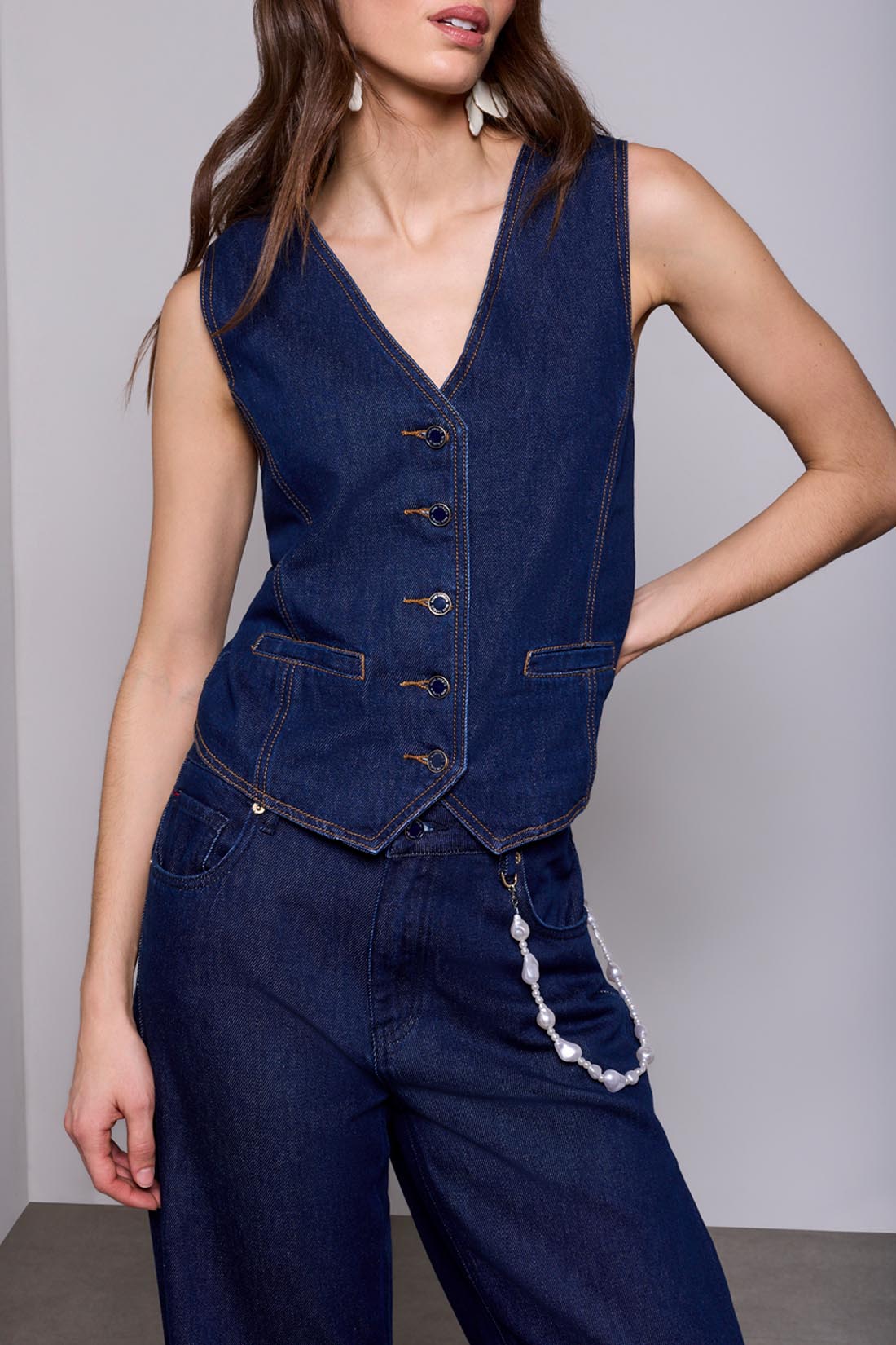 Gilet en denim boutonné