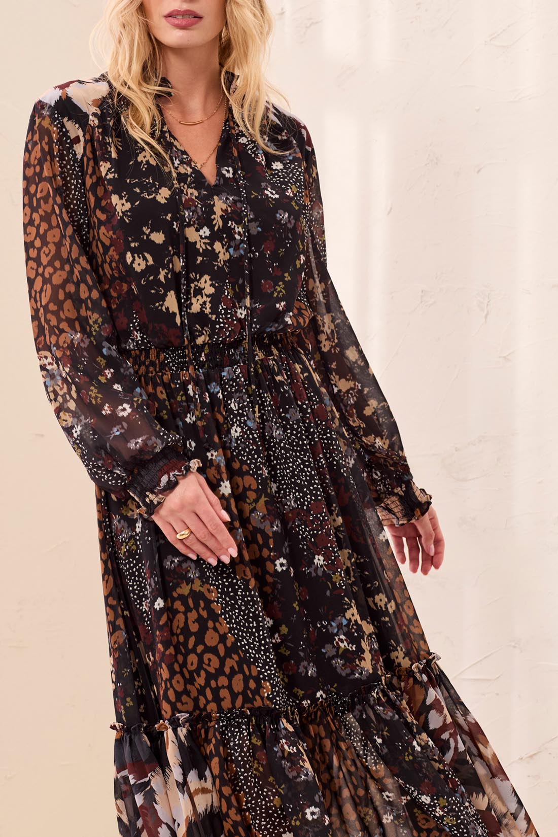 Robe midi à imprimés contrastés
