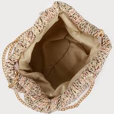 Petit sac de soirée en raphia