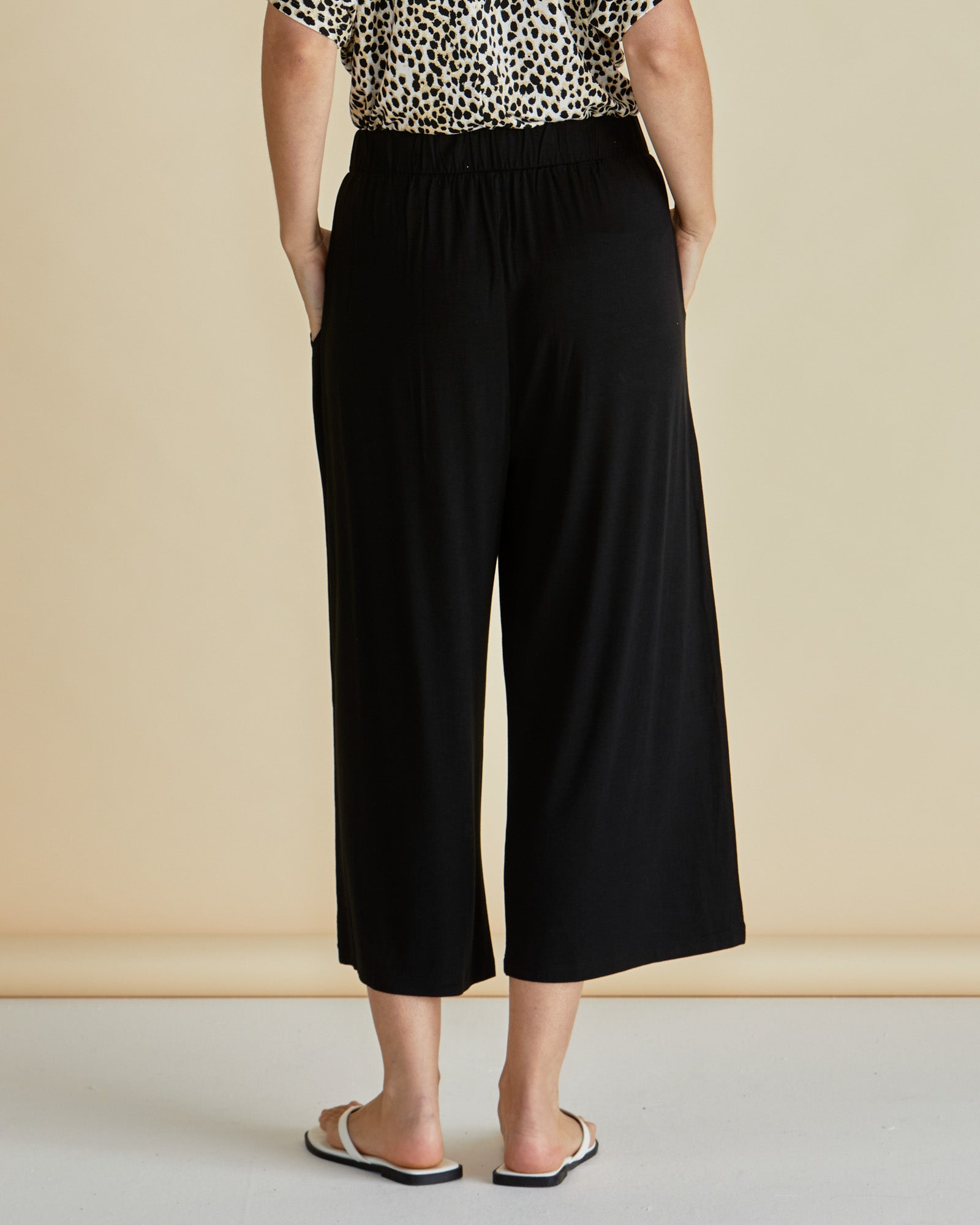 Betty Basics - BB1108-BLA - Black
