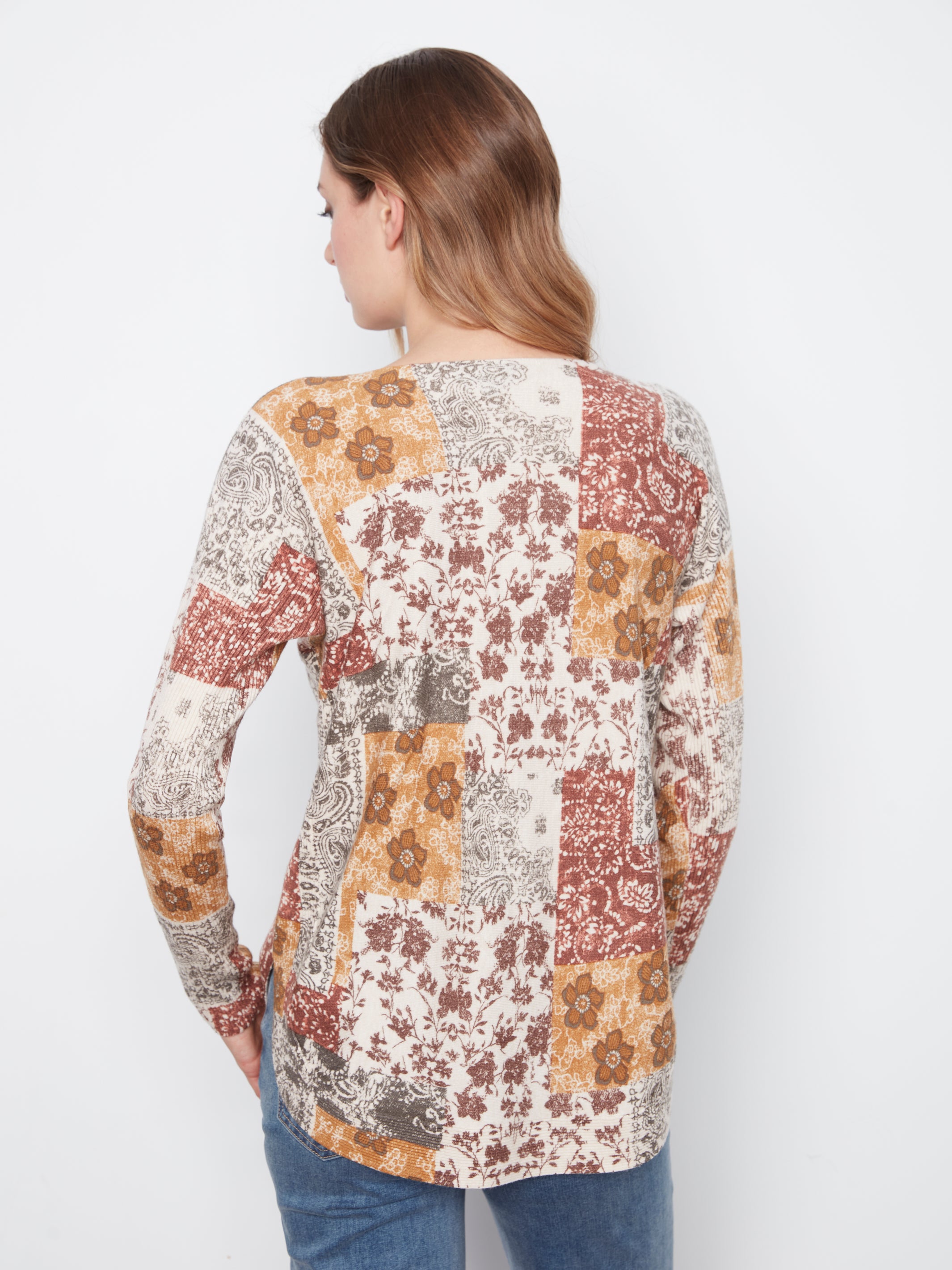 Chandail patchwork floral à col bateau