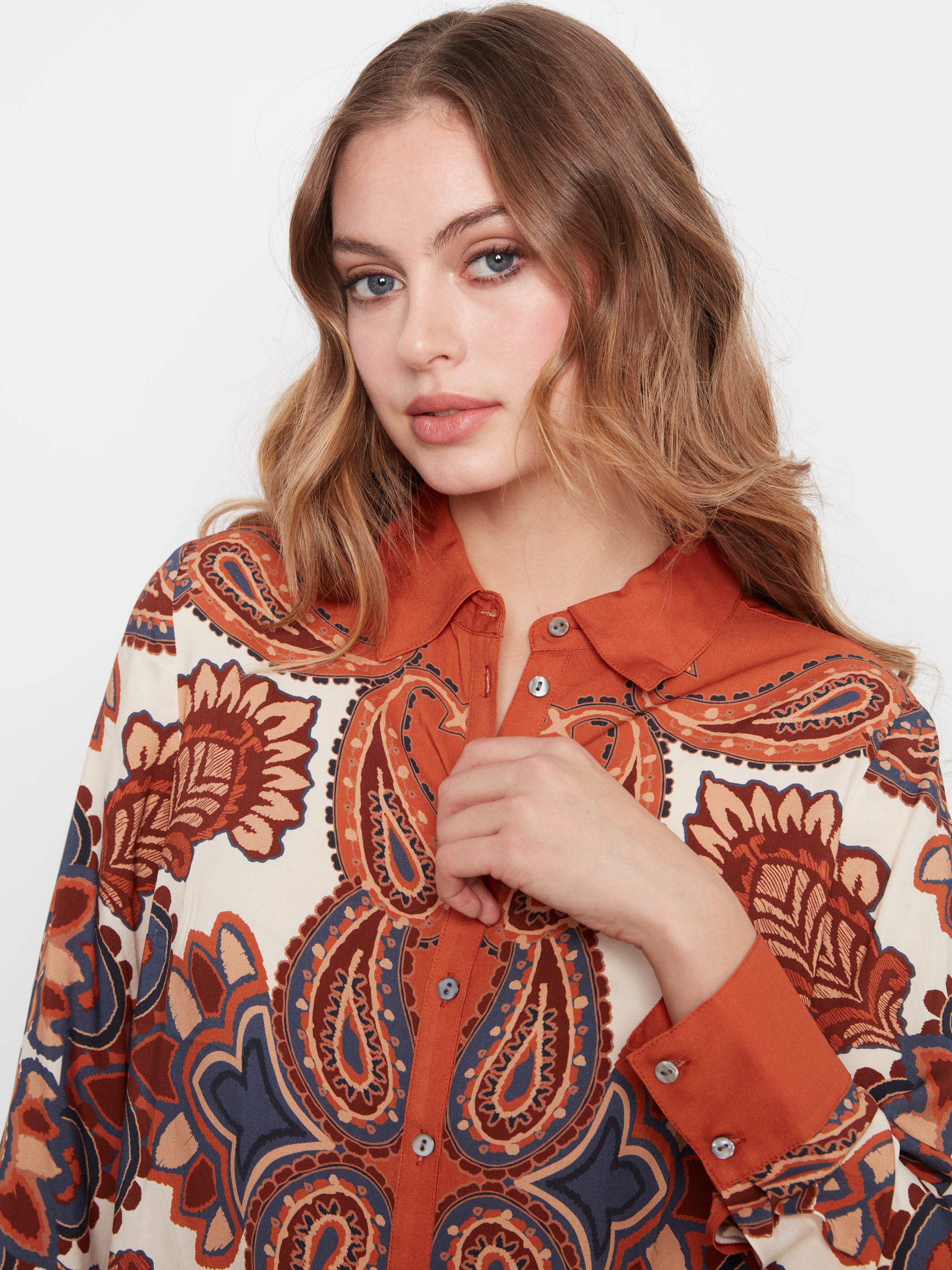 Chemise boutonnée à imprimé boteh