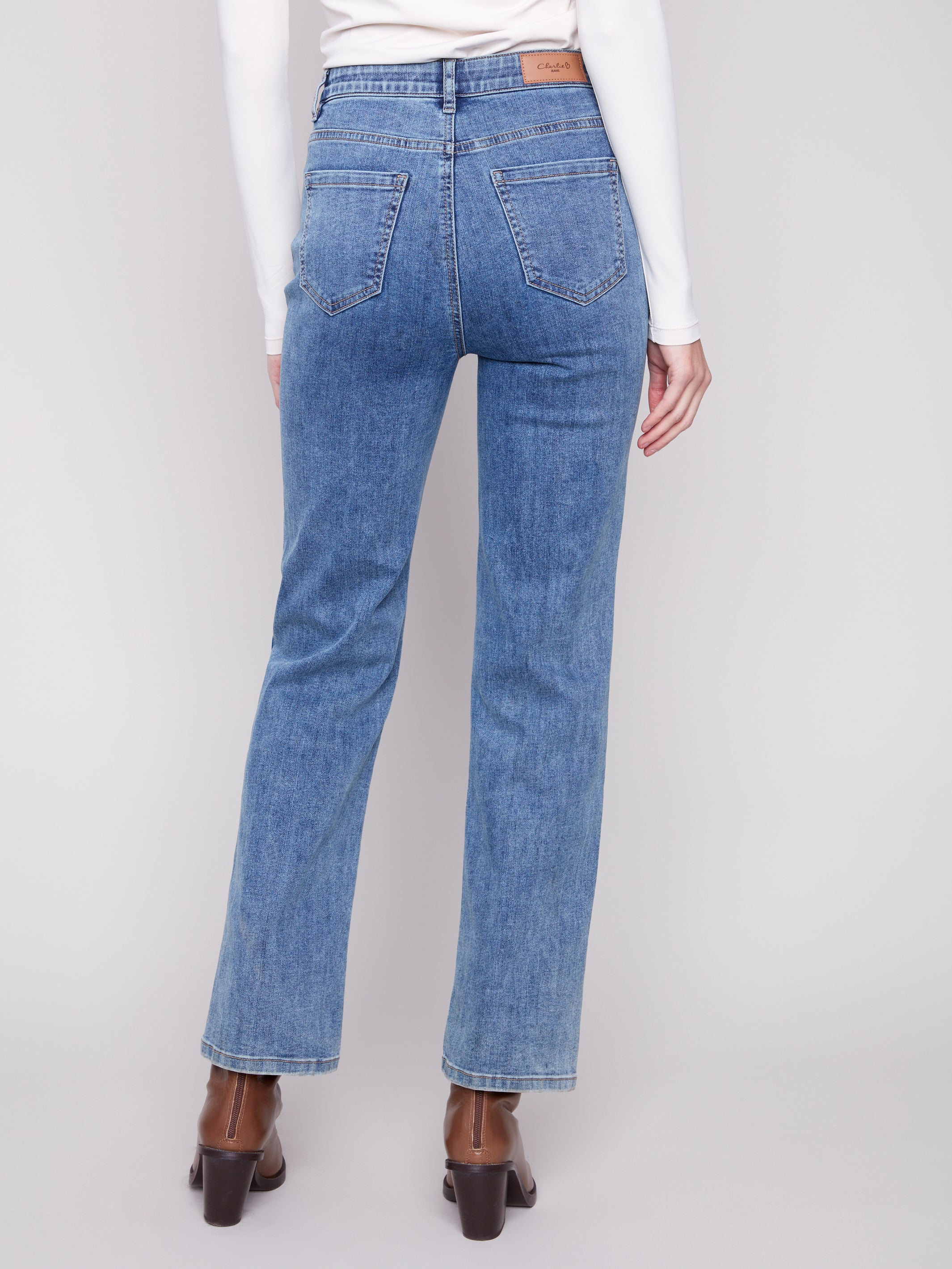 Chandail Charlotte jambes droite