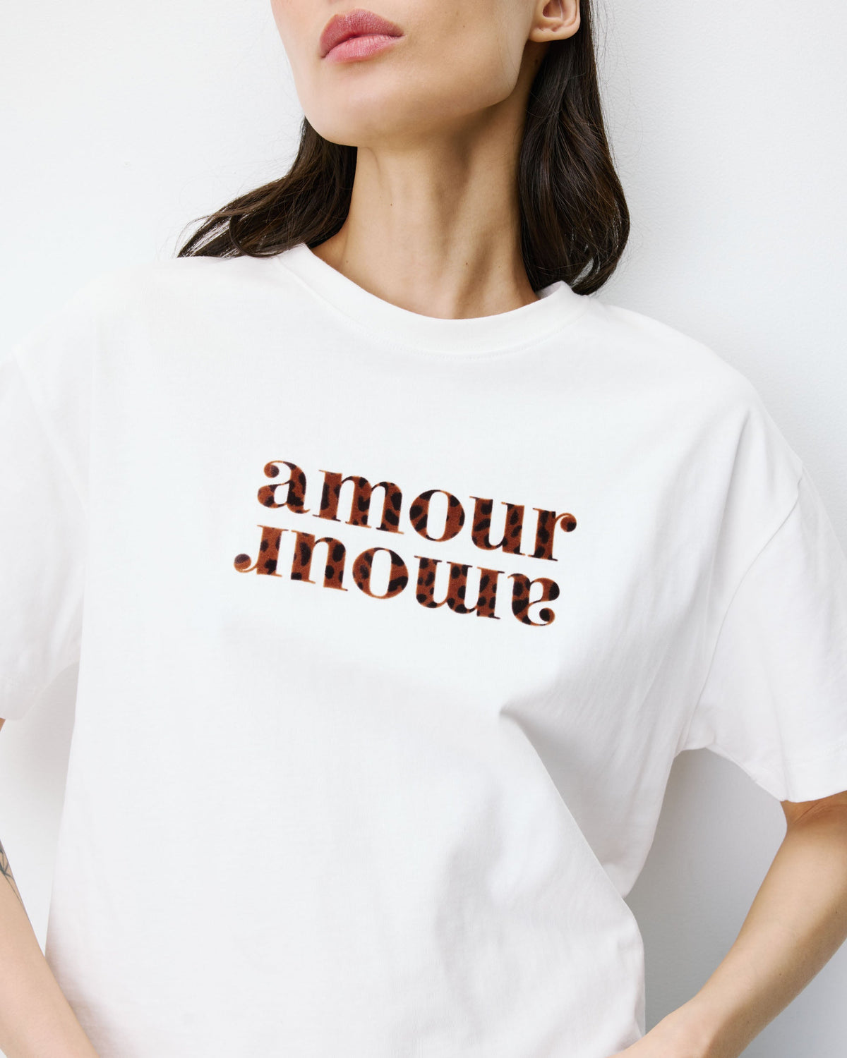 T-shirt Amour Amour couleur ivoire
