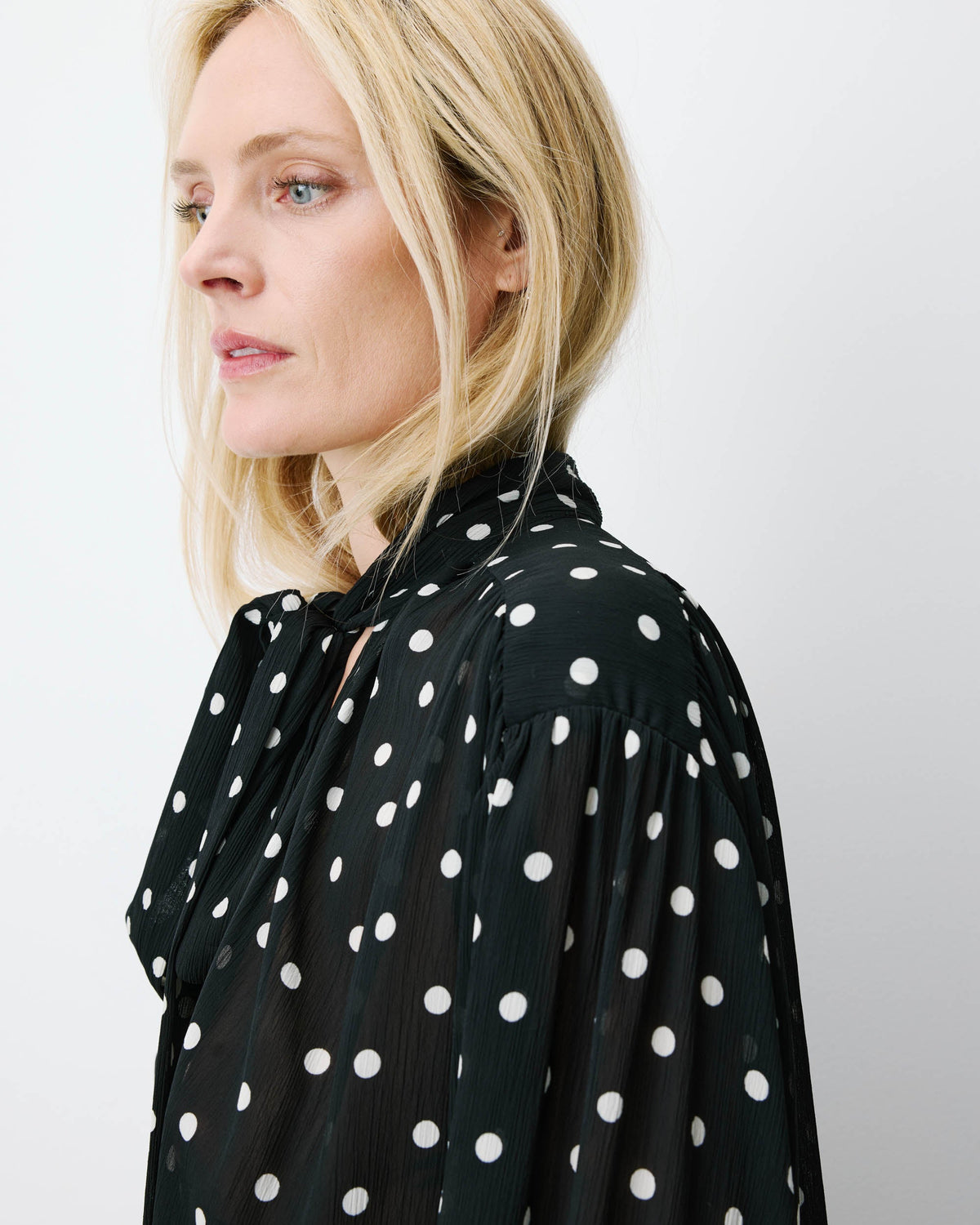 Chemisier noir à pois Angelica