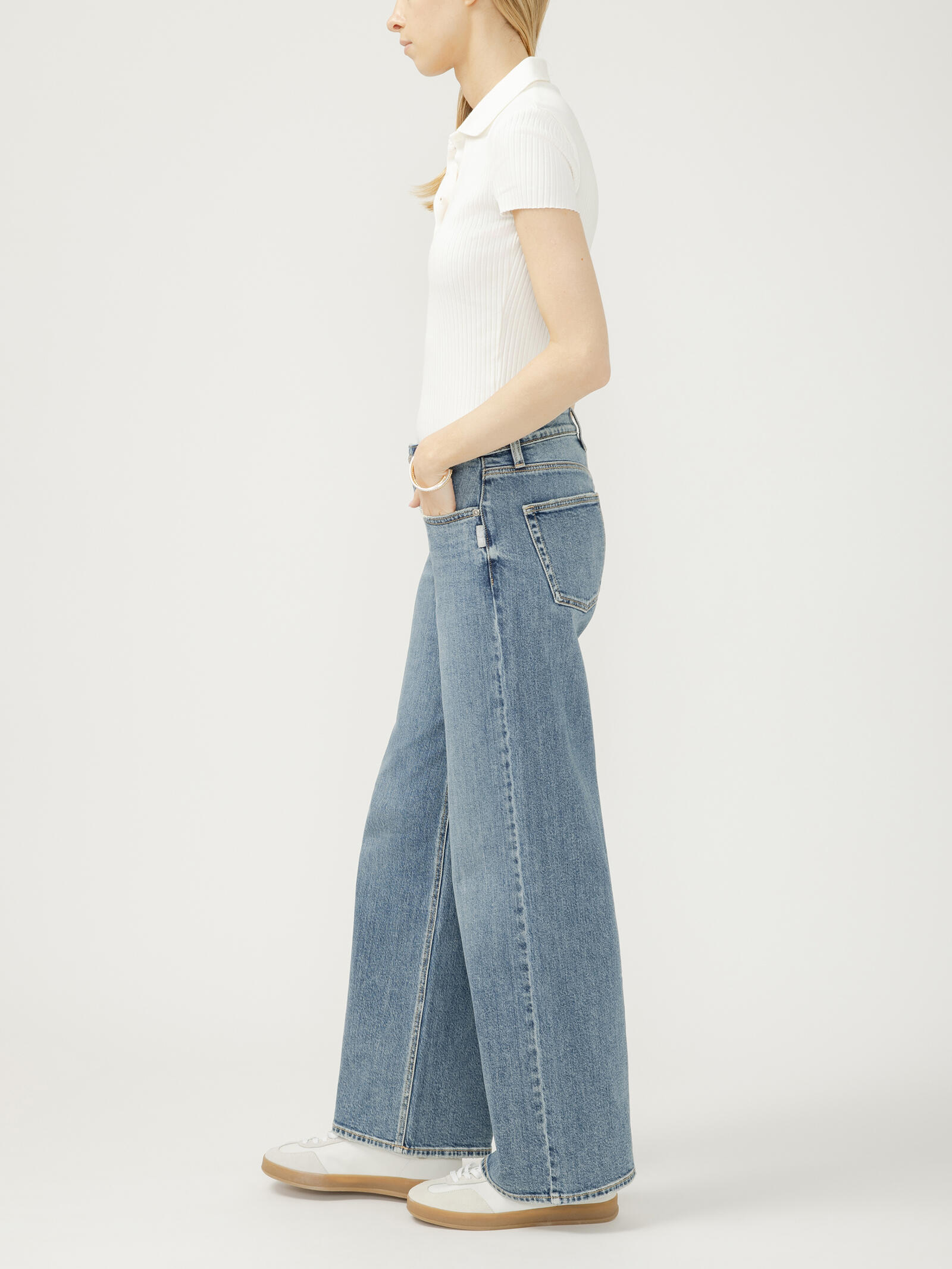 Suki jambe large