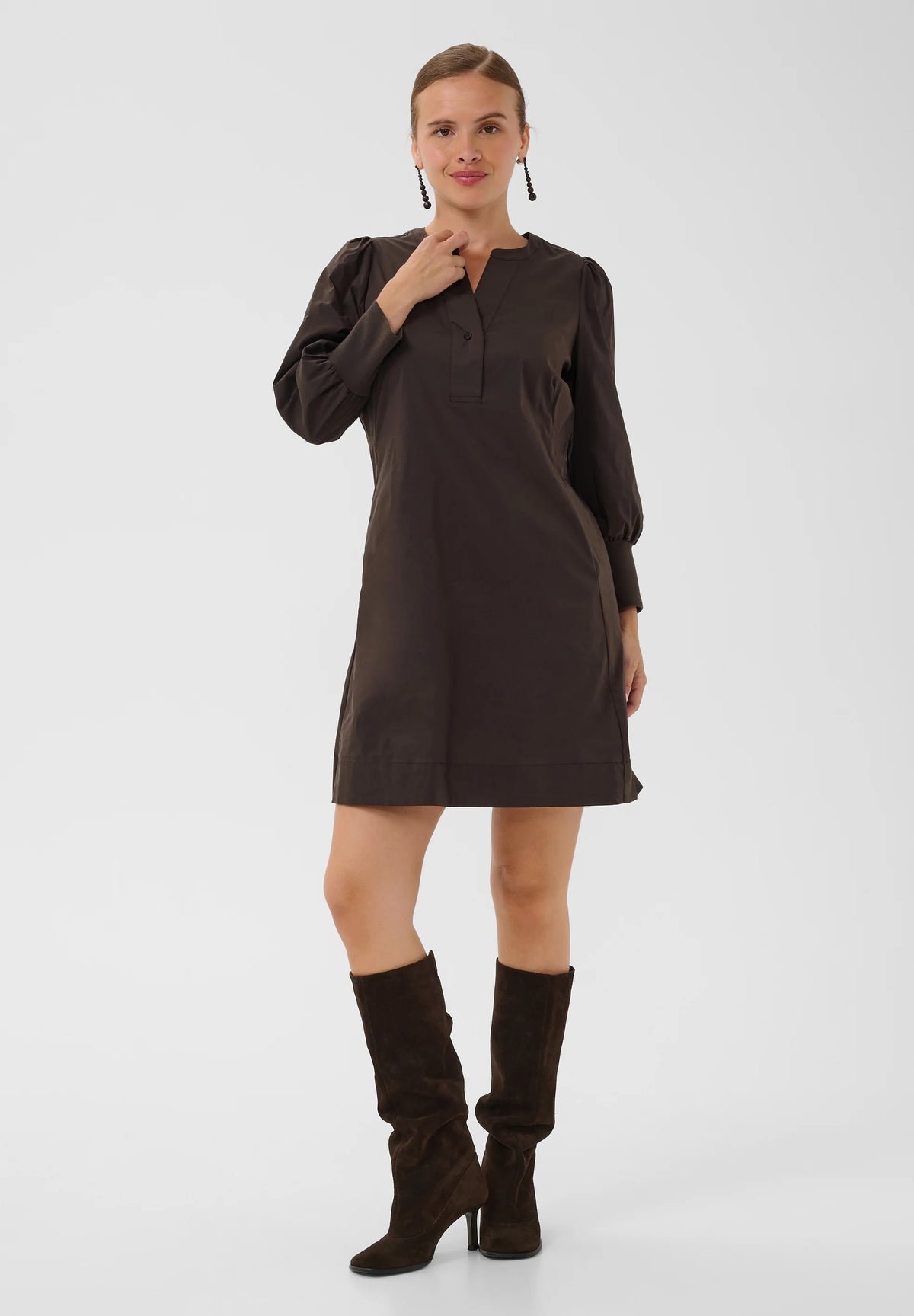 Robe courte à coupe droite CUkiea